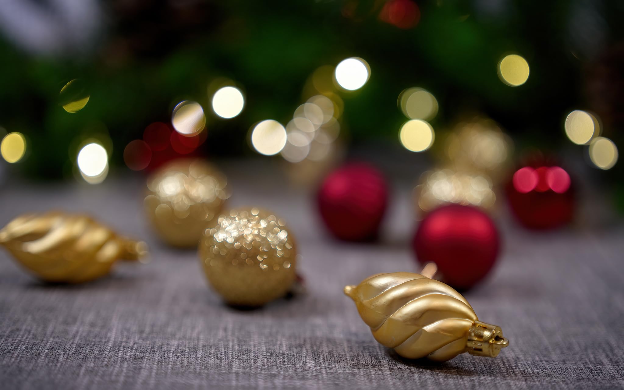 evexmas-zubeh-r-weihnachtskugeln-set-18-tlg-rot-gold-bruchsicher image 3