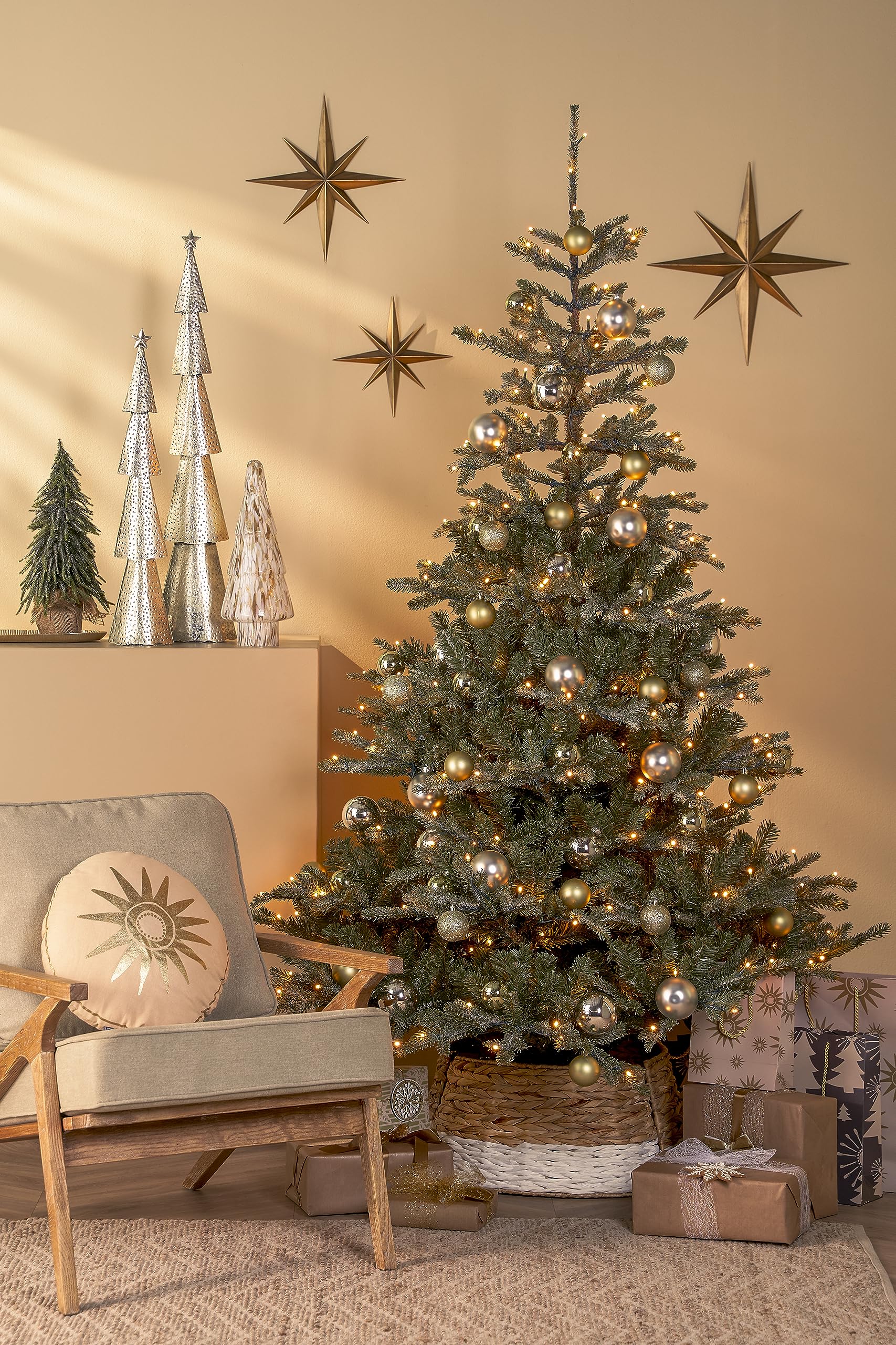 black-box-trees-celtis-weihnachtsbaum-215cm-frostoptik image 4